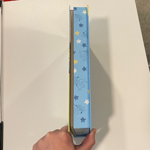 NEW! Bluey “My Busy Books” Children’s Toy/Book | Unopened | Comes with figurines - Picture 3 of 6